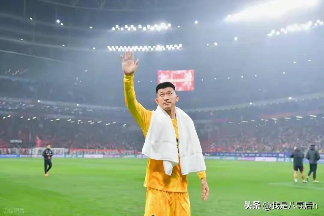 包含乌龙、点球，武汉三镇2-2憾平成都蓉城，比赛中发生了什么？的词条