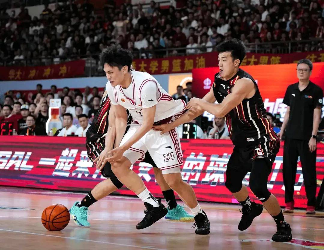 管子煜30+7率北大夺冠大学退役将加盟广州打CBA+曾获星锐赛MVP(王天一全国冠军拿了几次了)